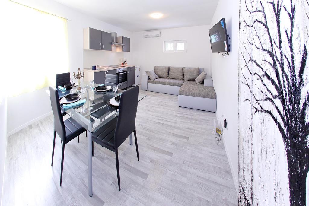 Didovi Dvori Appartement Bibinje Kamer foto